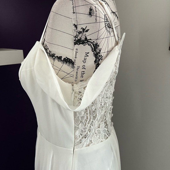 Fashion Nova Spaghetti Strap Wedding Gown NWT - Picture 8 of 14